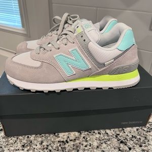 New Balance 574 Shoes Rain Cloud Women’s NIB